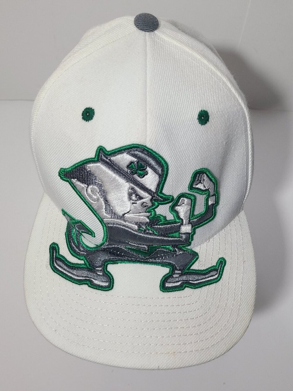 Notre Dame Fighting Irish Zephyr White Embroidered Snapback Hat/Cap NCAA
